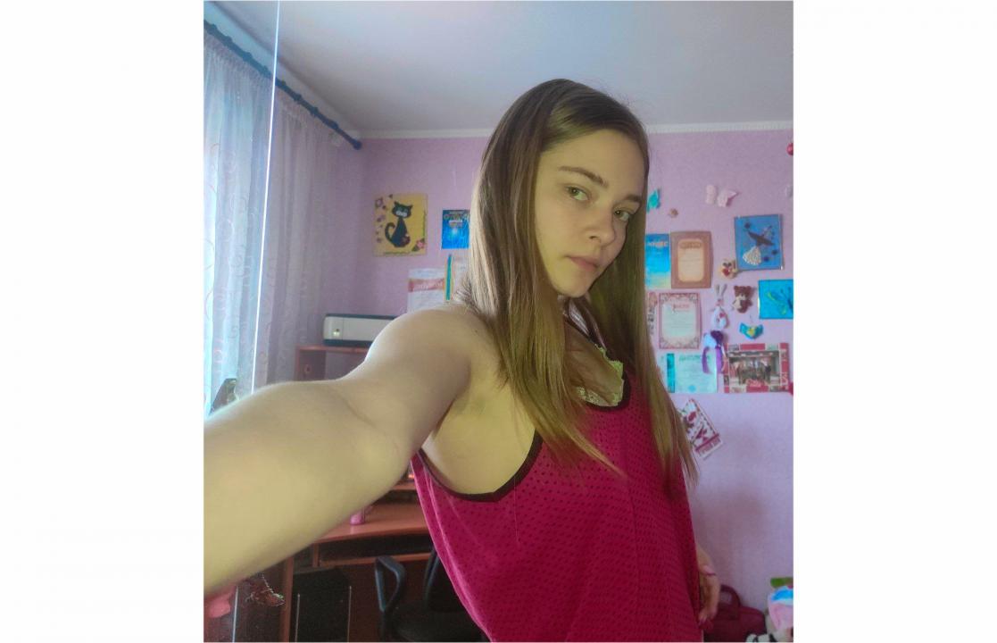 Webcam chat profile for HappyEmily444: Outfits