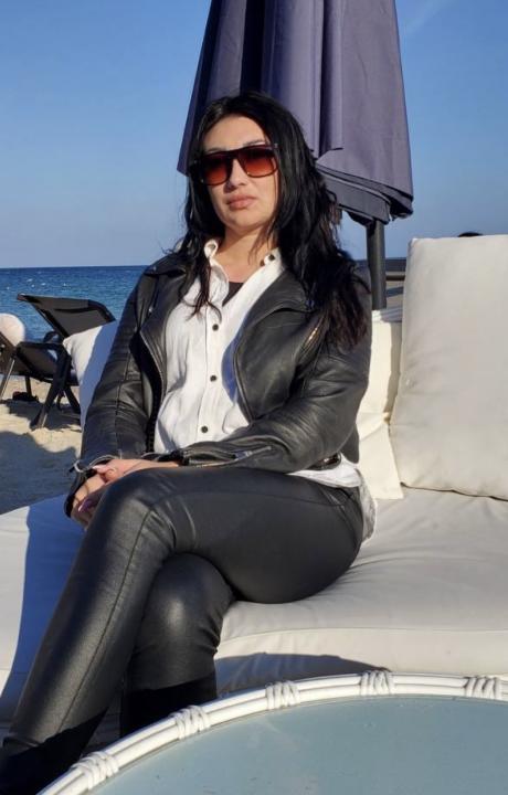 Webcam chat profile for DiamondMadam