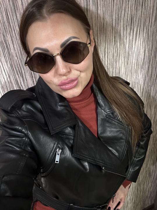 Webcam chat profile for XNoLimitsDomina: Bondage & discipline