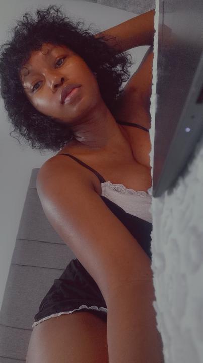 Webcam chat profile for SashaBarkinBabe: Dominatrix