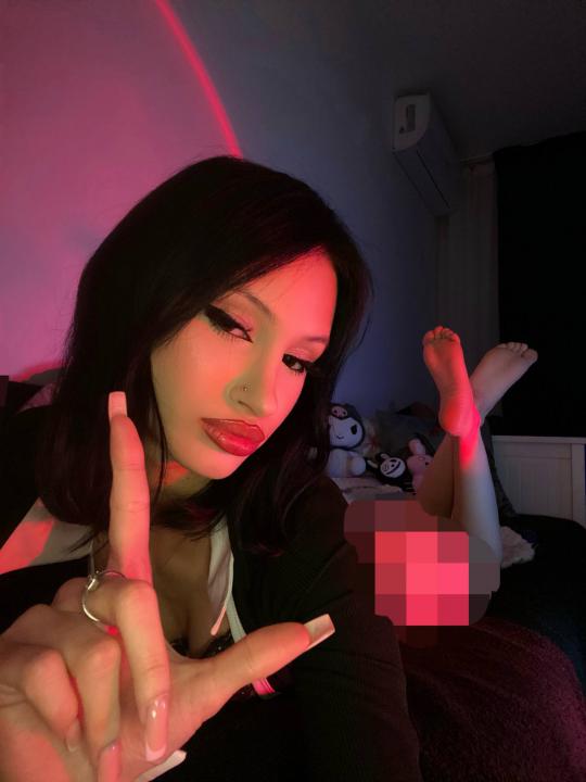Webcam chat profile for AylinMoon: Dominatrix