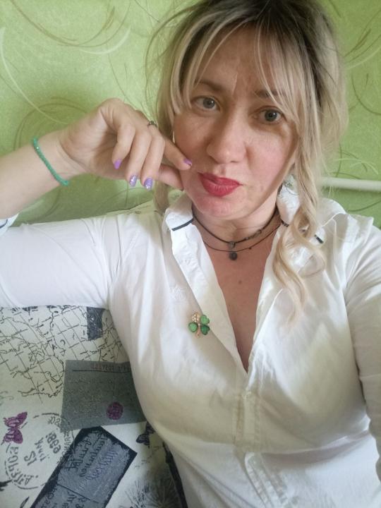 Webcam chat profile for 001Margo