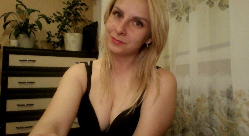 Webcam chat profile for MysteriousSoul: Outfits