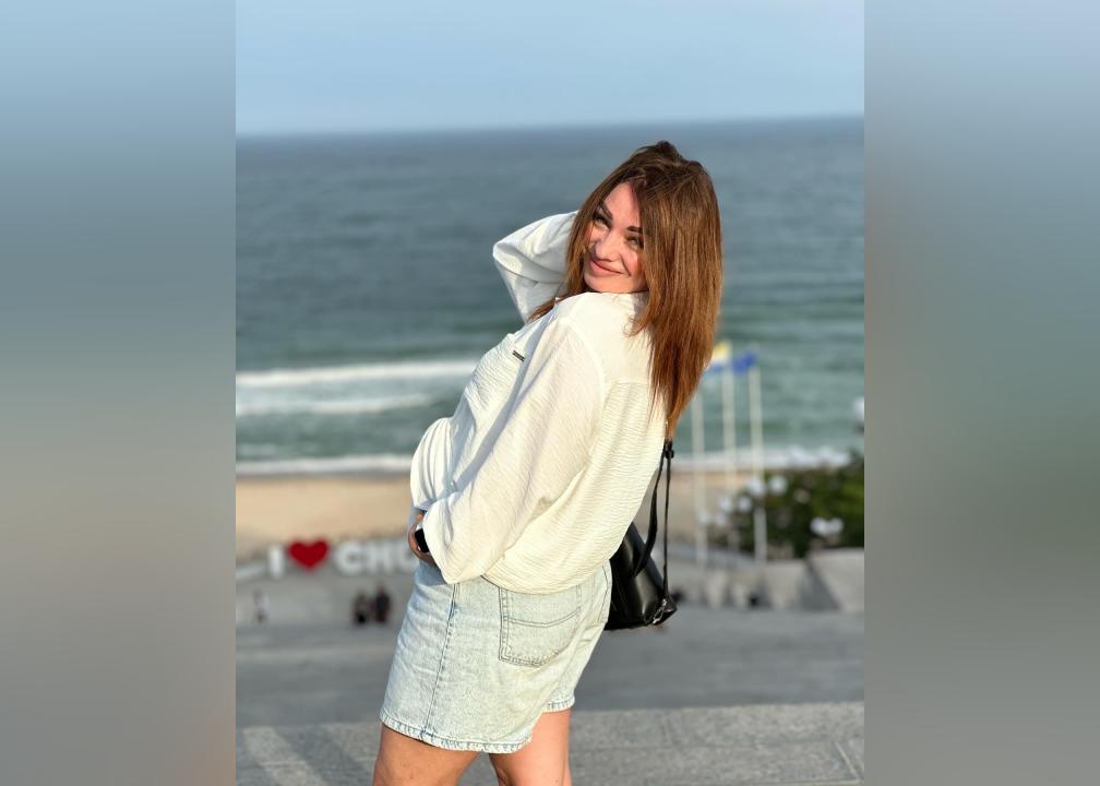 Webcam chat profile for Tatka93: Legs, feet & shoes
