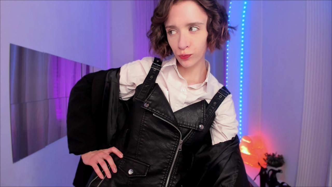 Webcam chat profile for FrancescaSmit: Kissing
