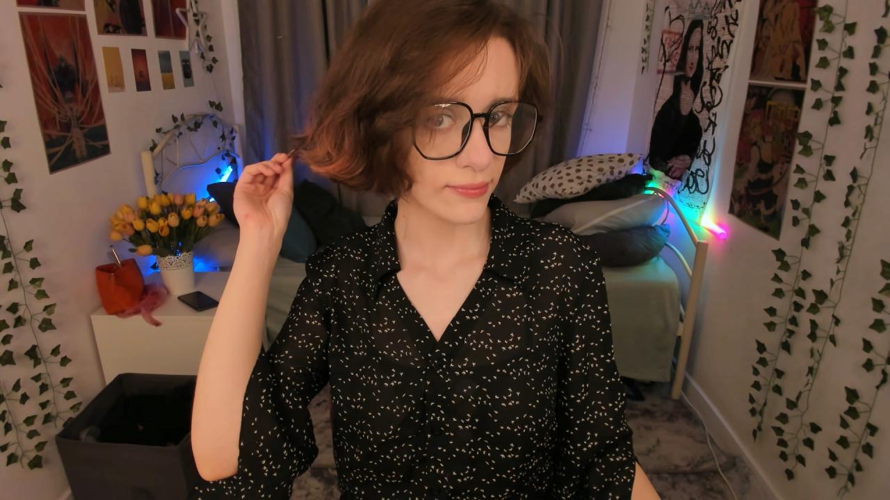 Webcam chat profile for FrancescaSmit: Kissing