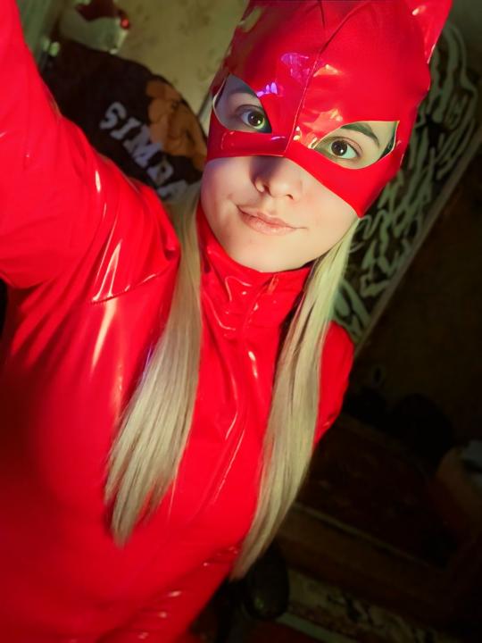 Webcam chat profile for lollyjull: Bondage & discipline