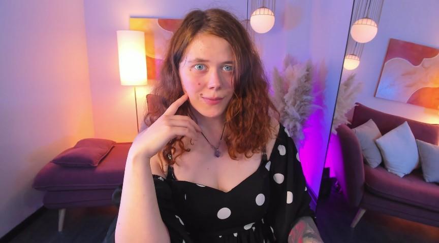 Webcam chat profile for SophiePure: Bondage & discipline