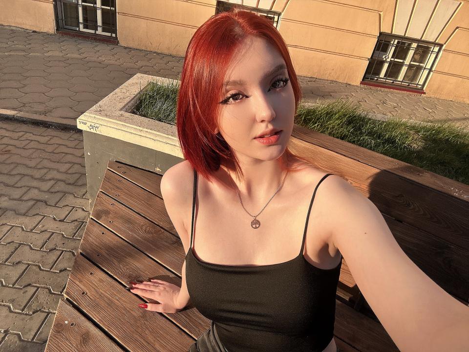 Webcam chat profile for Ysant: Ask about my other interests
