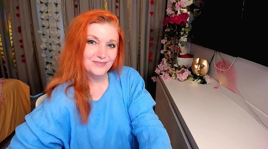Webcam chat profile for AlmazFireFoxOne: Kissing