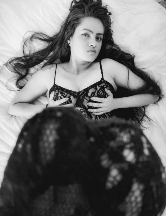 Webcam chat profile for Shygirl: Dominatrix