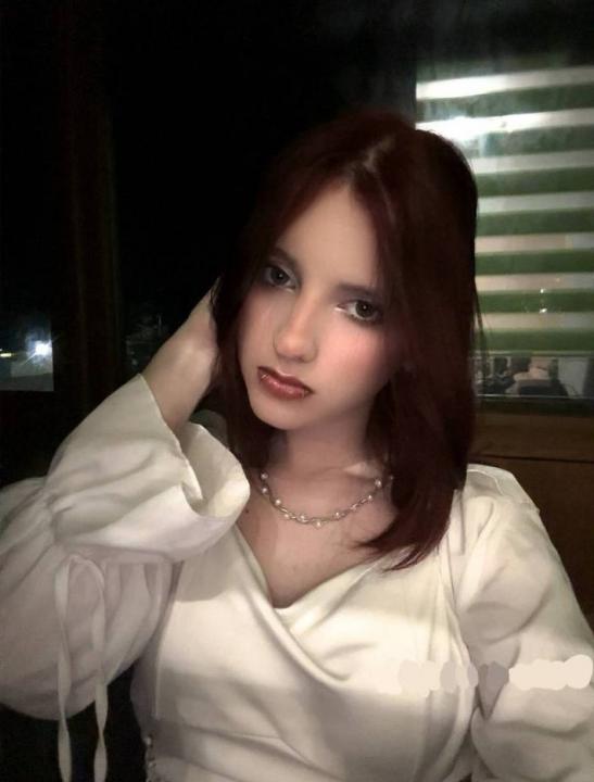 Webcam chat profile for Mar1ia: Ask about my Hobbies
