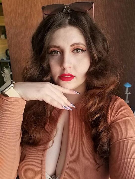 Webcam chat profile for Keitane440939: Lipstick