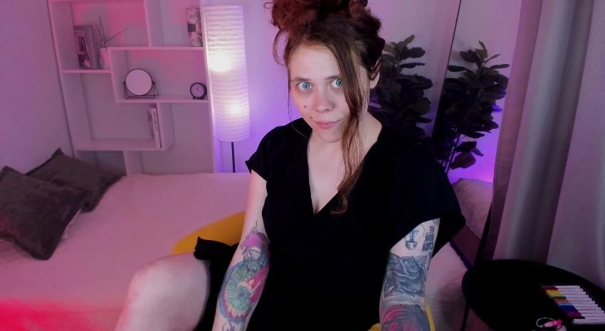Webcam chat profile for SophiePure: Bondage & discipline