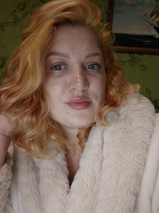 Webcam chat profile for LittleMermaid