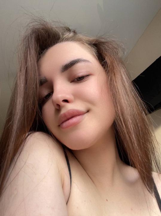 Webcam chat profile for allisonblack1: Smoking