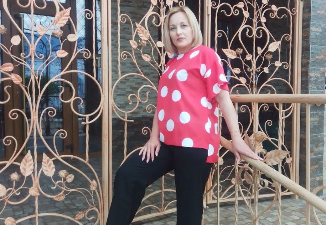 Webcam chat profile for EmmaDarsy: Outfits