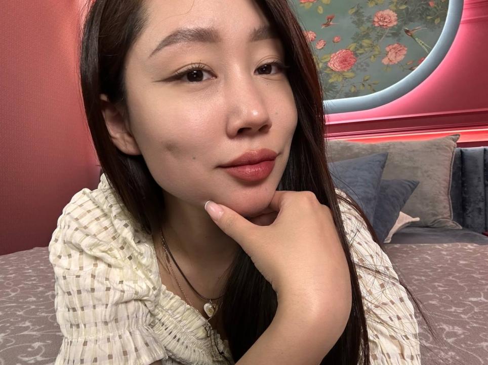 Webcam chat profile for ShyAngel: Lingerie & stockings