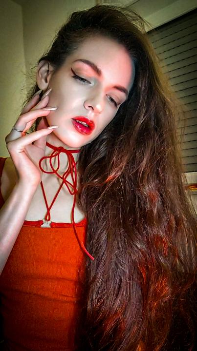 Webcam chat profile for SweetChilli: Outfits