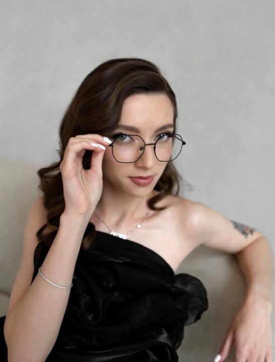 Webcam chat profile for NataChristat: Latex & rubber