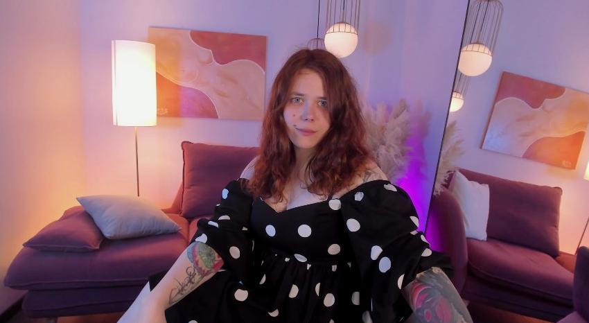 Webcam chat profile for SophiePure: Bondage & discipline