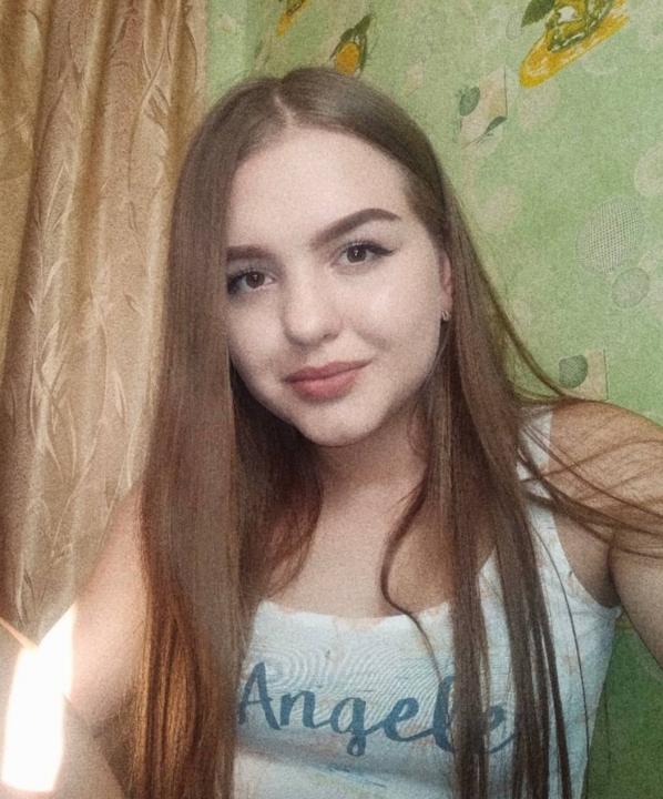 Webcam chat profile for Darynaa: Ask about my Hobbies