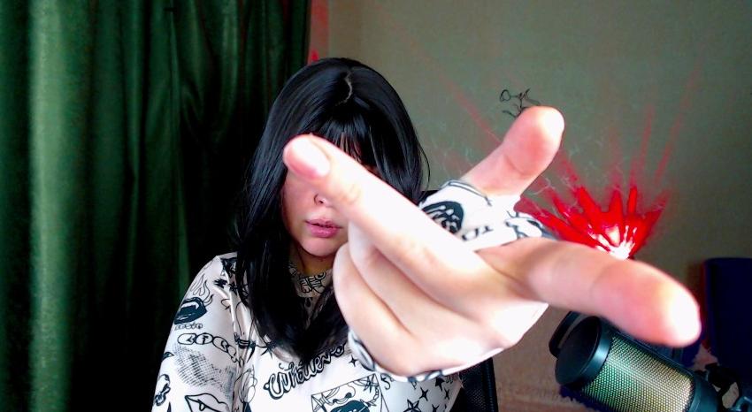 Webcam chat profile for Lucywmiller: Outfits