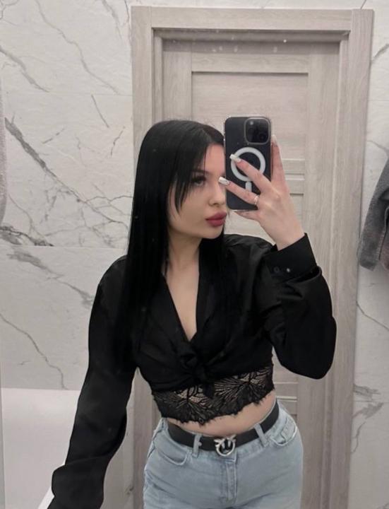 Webcam chat profile for SabinnA: Ask about my Hobbies