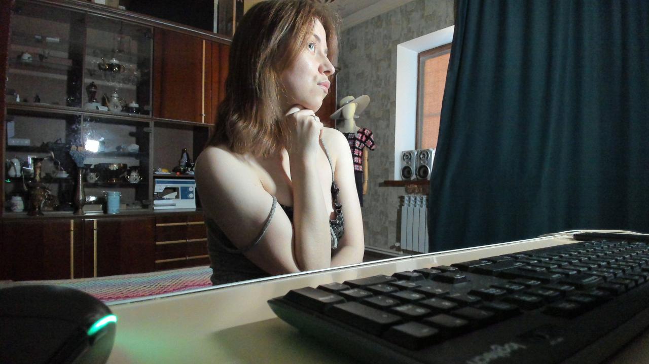 Webcam chat profile for Pa1ePr1ncess: Penetration