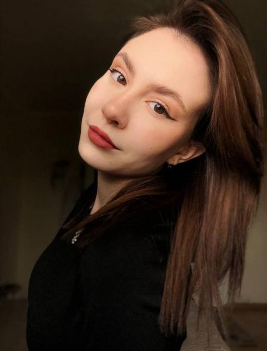 Webcam chat profile for St2asya