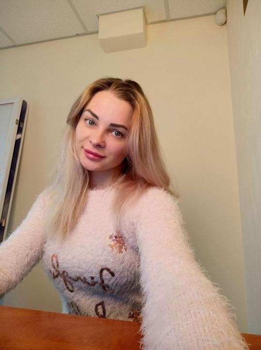 Webcam chat profile for 1Elizabeth: Ask about my Hobbies