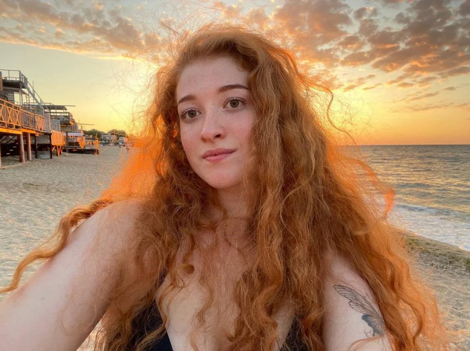 Webcam chat profile for Andriana: Ask about my Hobbies