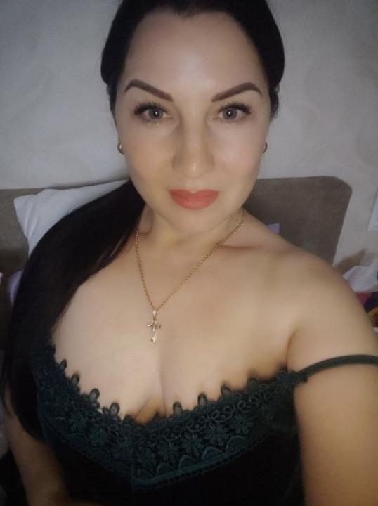Webcam chat profile for MoonlightLover