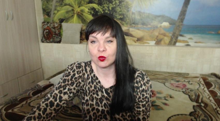 Webcam chat profile for Destinybbb: Bondage & discipline