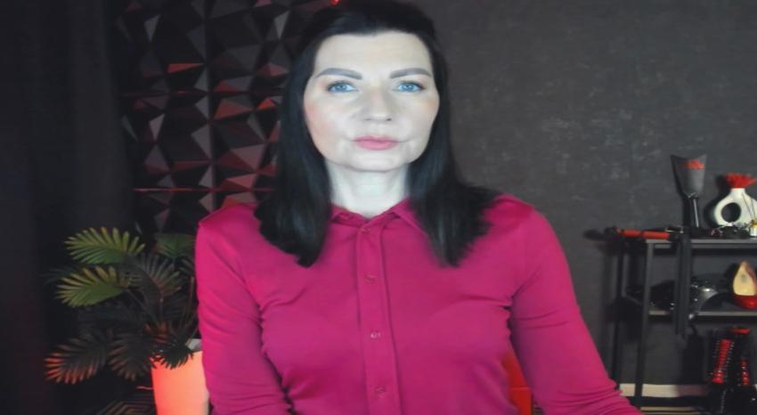 Webcam chat profile for MonicaCheerful: Dominatrix