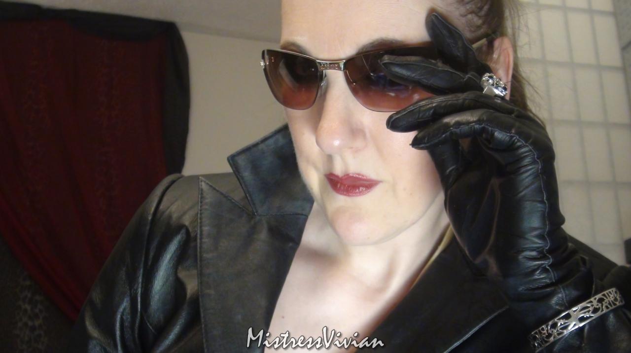 Webcam chat profile for MistressViv: Dominatrix