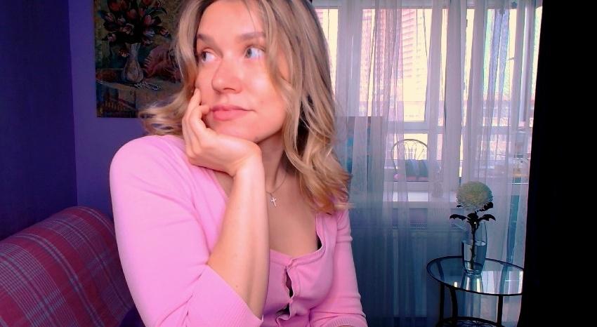 Webcam chat profile for TaylorBre: Legs, feet & shoes