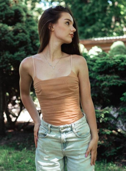 Webcam chat profile for SweetLuckyKiss1: Outfits