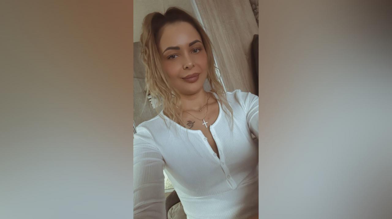 Webcam chat profile for SweetQ: Ask about my Hobbies