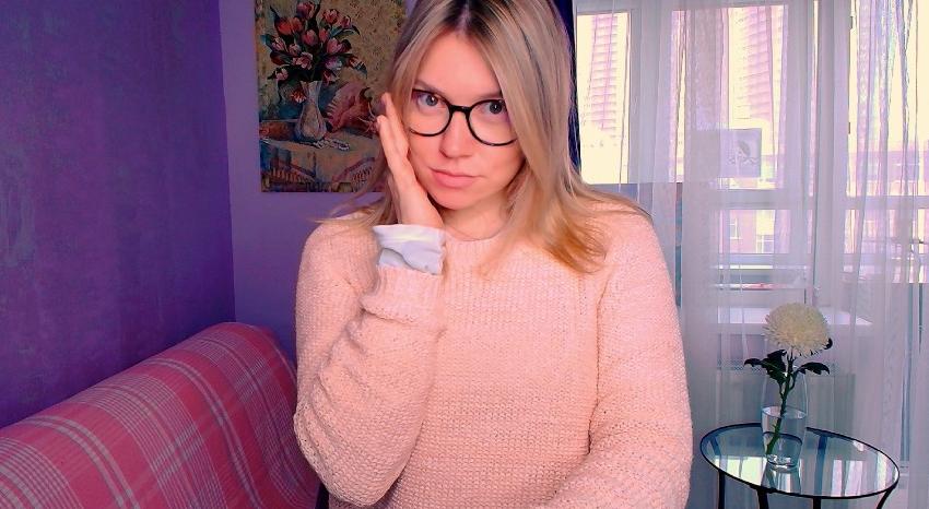 Webcam chat profile for TaylorBre: Legs, feet & shoes