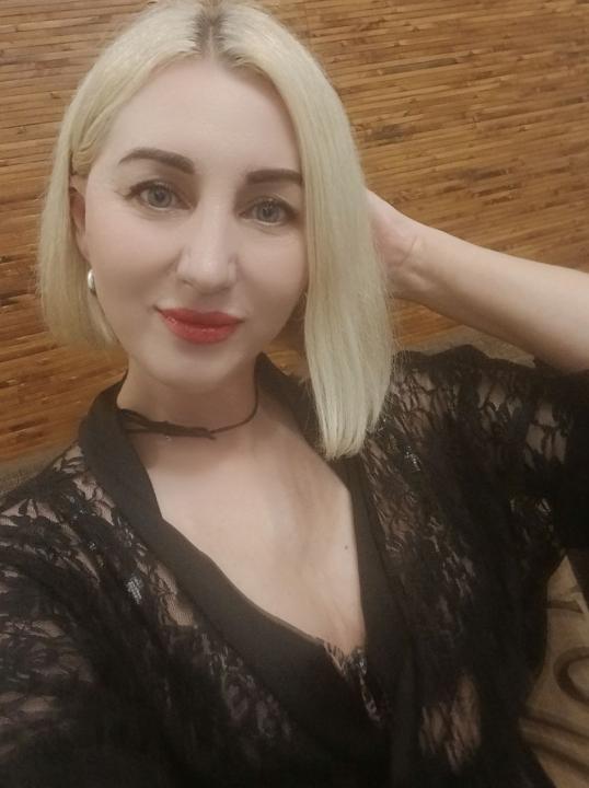 Webcam chat profile for Kamila01