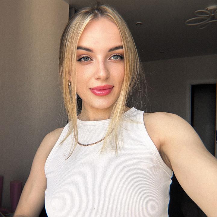 Webcam chat profile for AmistLove1