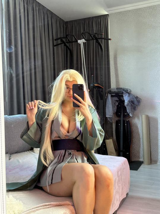 Webcam chat profile for TinnyGoddess: Leather