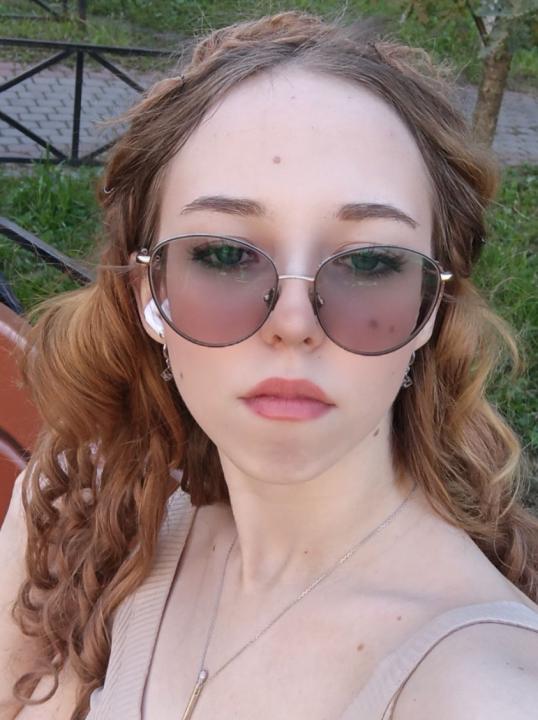 Webcam chat profile for IvyOnyx: Ask about my Hobbies