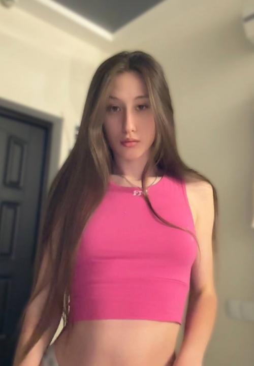 Webcam chat profile for KittyMur
