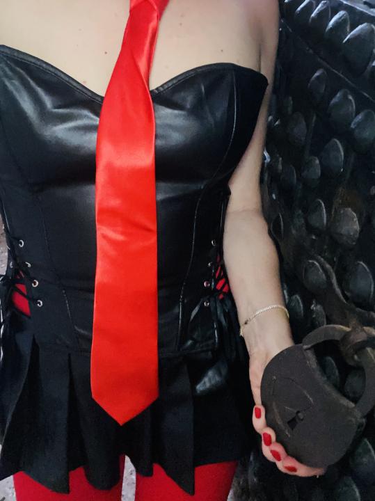 Webcam chat profile for SweetBerry035: Leather