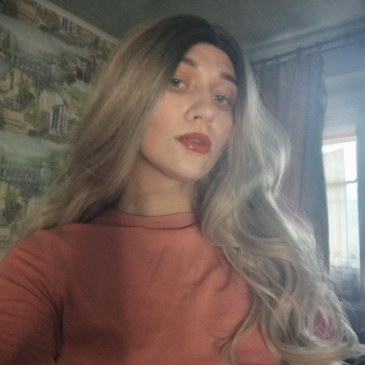 Webcam chat profile for LauraGold: Dominatrix