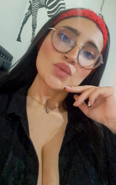 Webcam chat profile for Lunart: Dominatrix