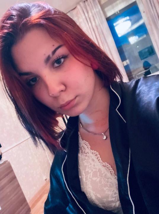 Webcam chat profile for Oriana: Ask about my Hobbies