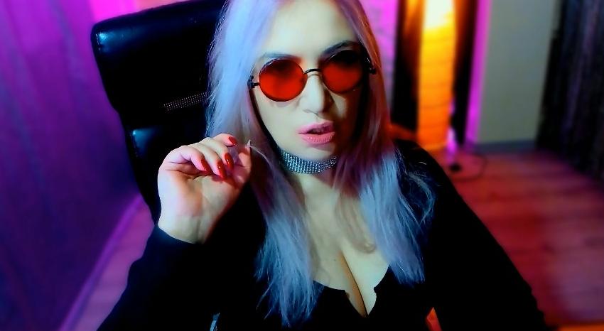 Webcam chat profile for MissRosaline